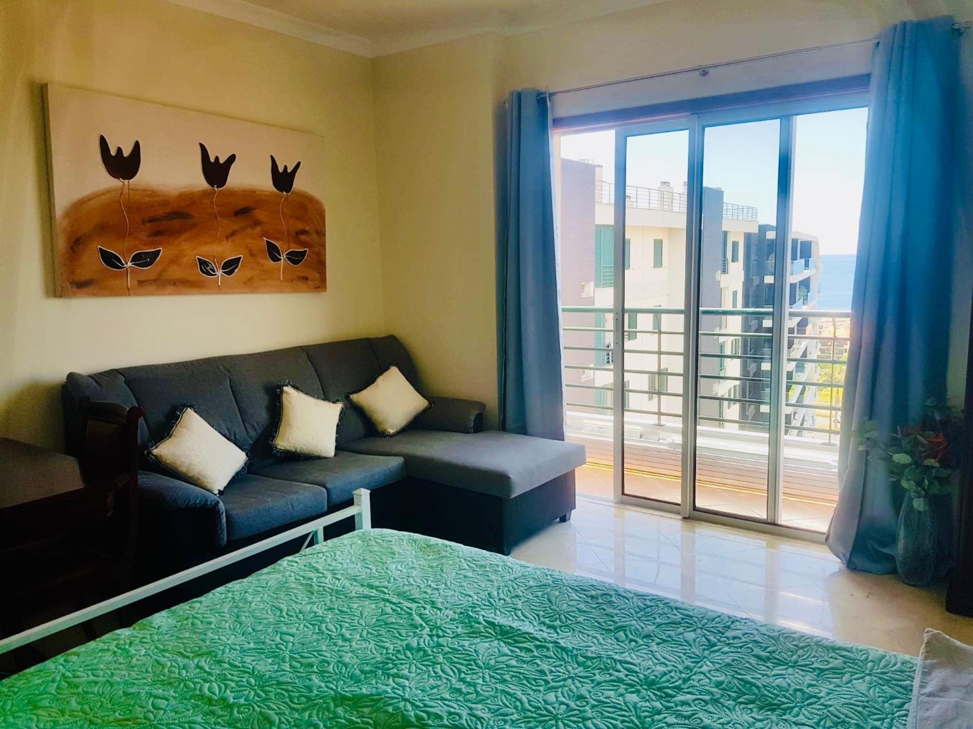 Appartement Plaza Near Forum Madeira - For Rent Funchal (Madeira)